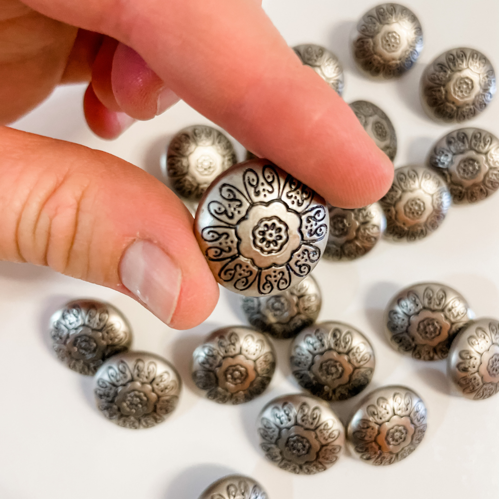 Silver Tone Metal Like Buttons