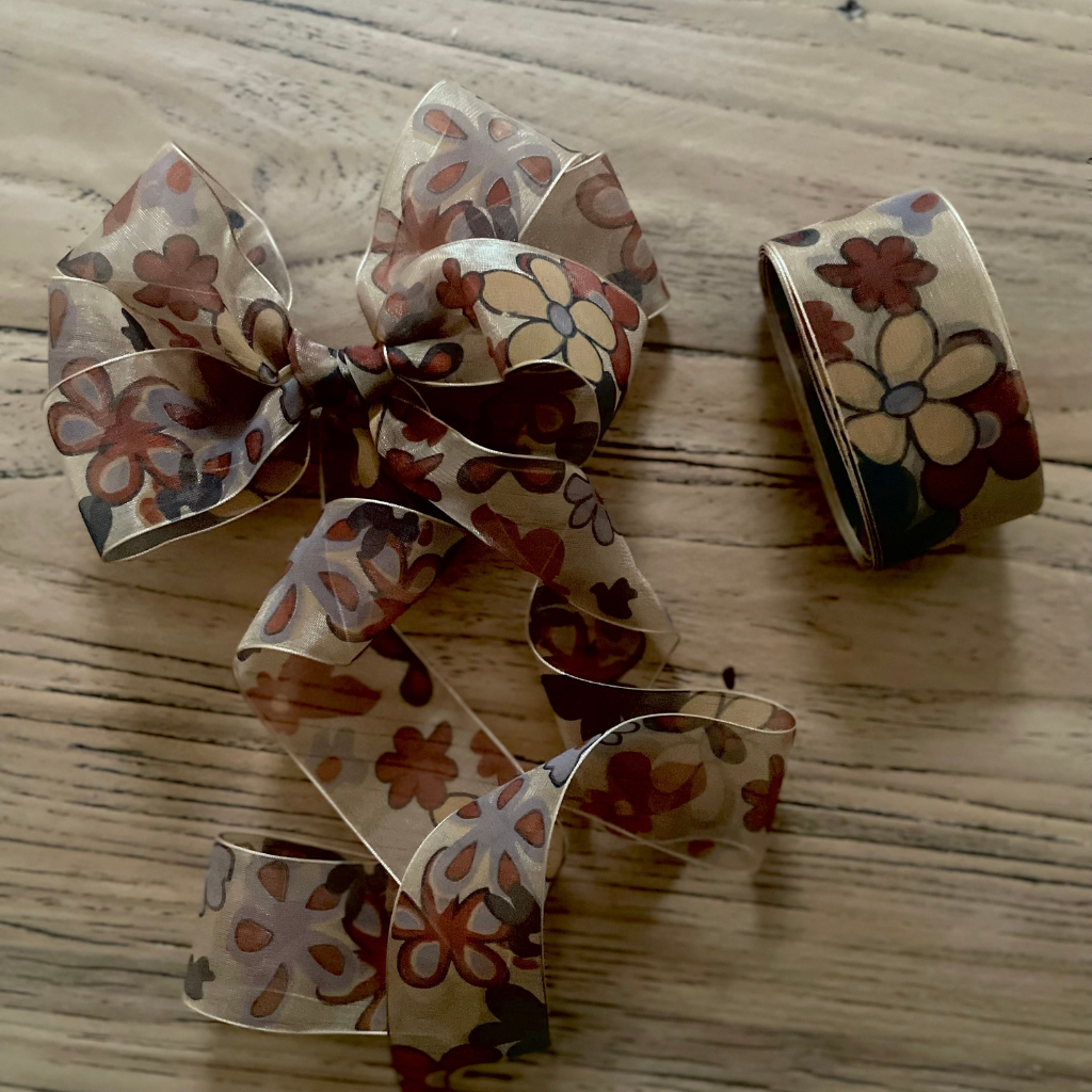 Gift Wrapping Bows and Ribbons